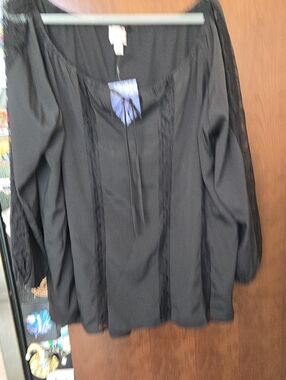 Hot in Hollywood Black Peasant Tunic with Lace Trim